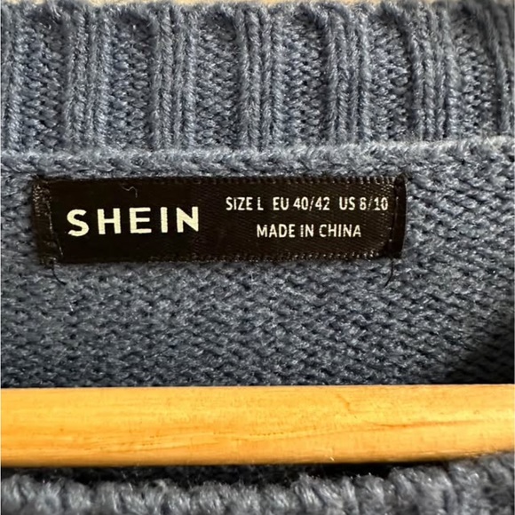 SHEIN Blue Knit Sweater - Picture 2 of 3